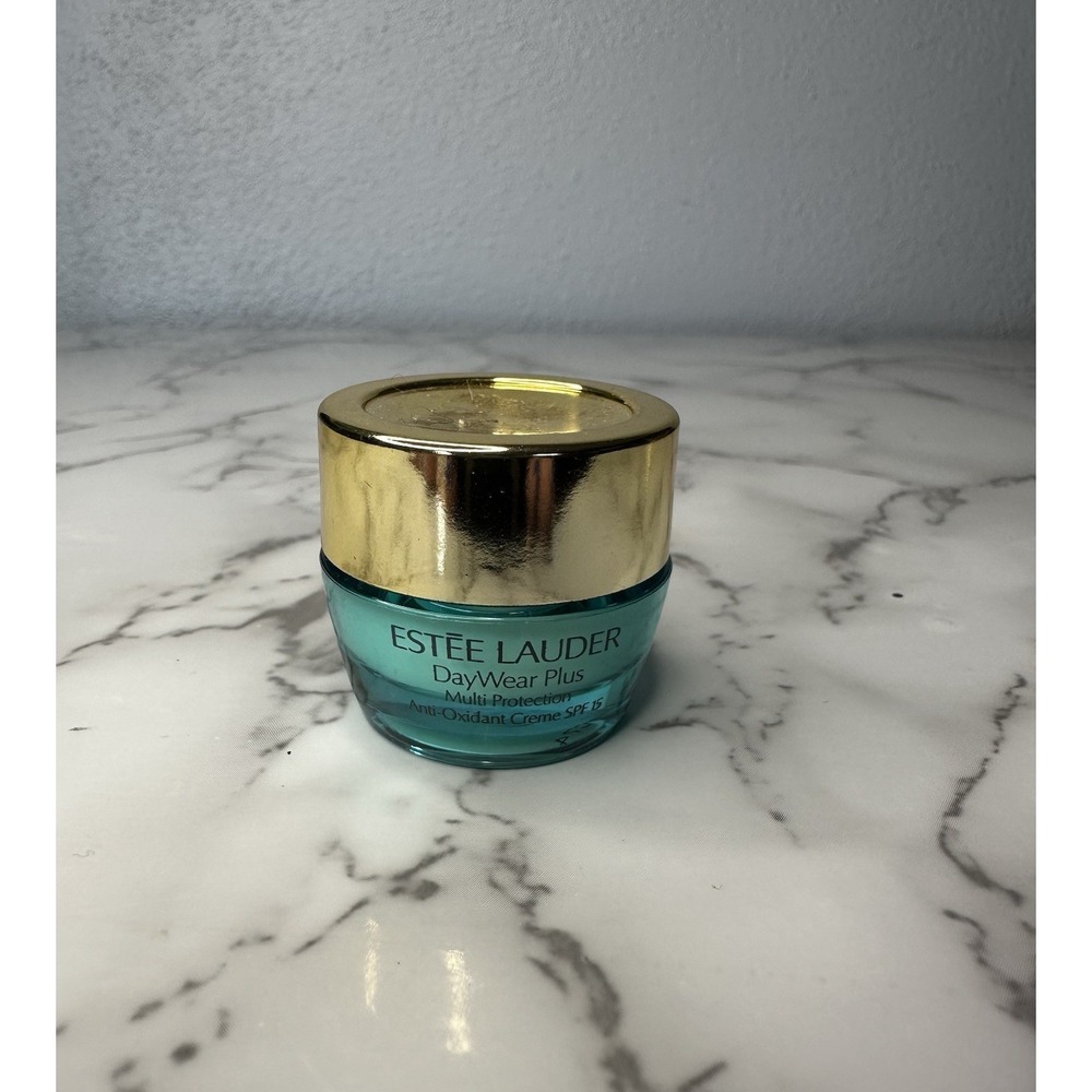 ESTEE LAUDER DayWear Plus Multi Protection‎ Anti Oxidant Cream .24oz  SPF 15